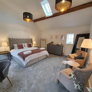 Host & - Greengate York