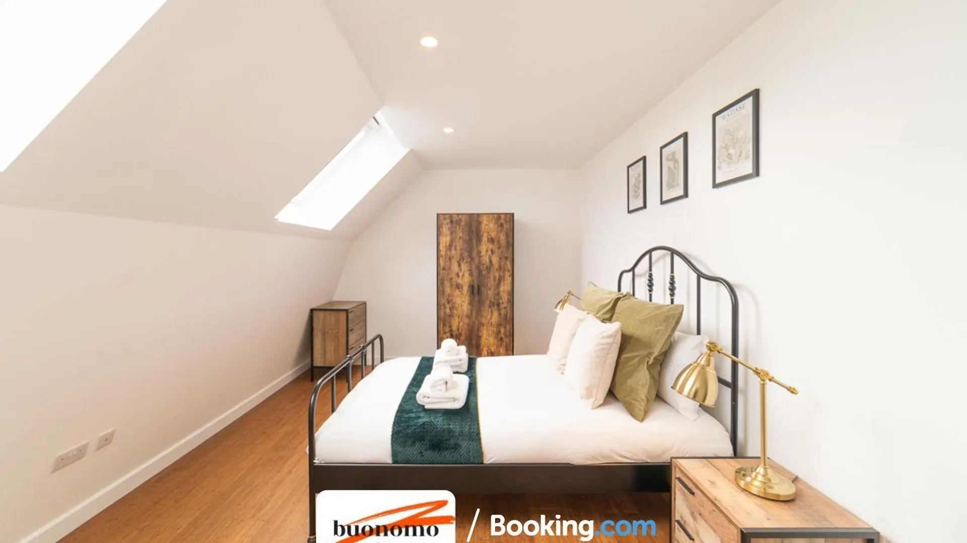 Two Bedroom Apartment At Buonomo Stays Short Lets & Serviced Accommodation London